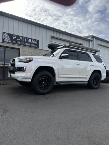 Black AGP 306 on 2018 Toyota 4Runner