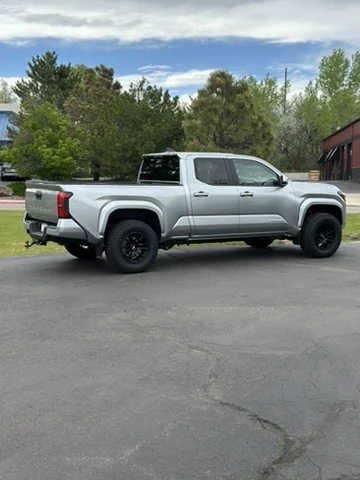 AGP 306 Black on 2025 Toyota Tacoma