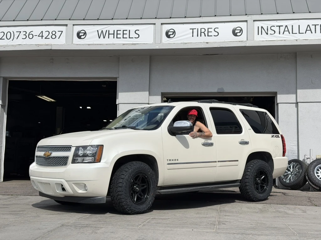 Black AGP 307 on 2012 Chevrolet Tahoe