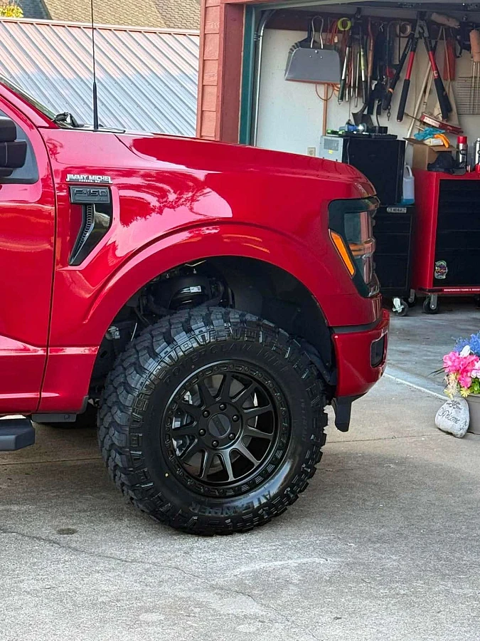 AGP 310 — Black on 2025 Ford F-150