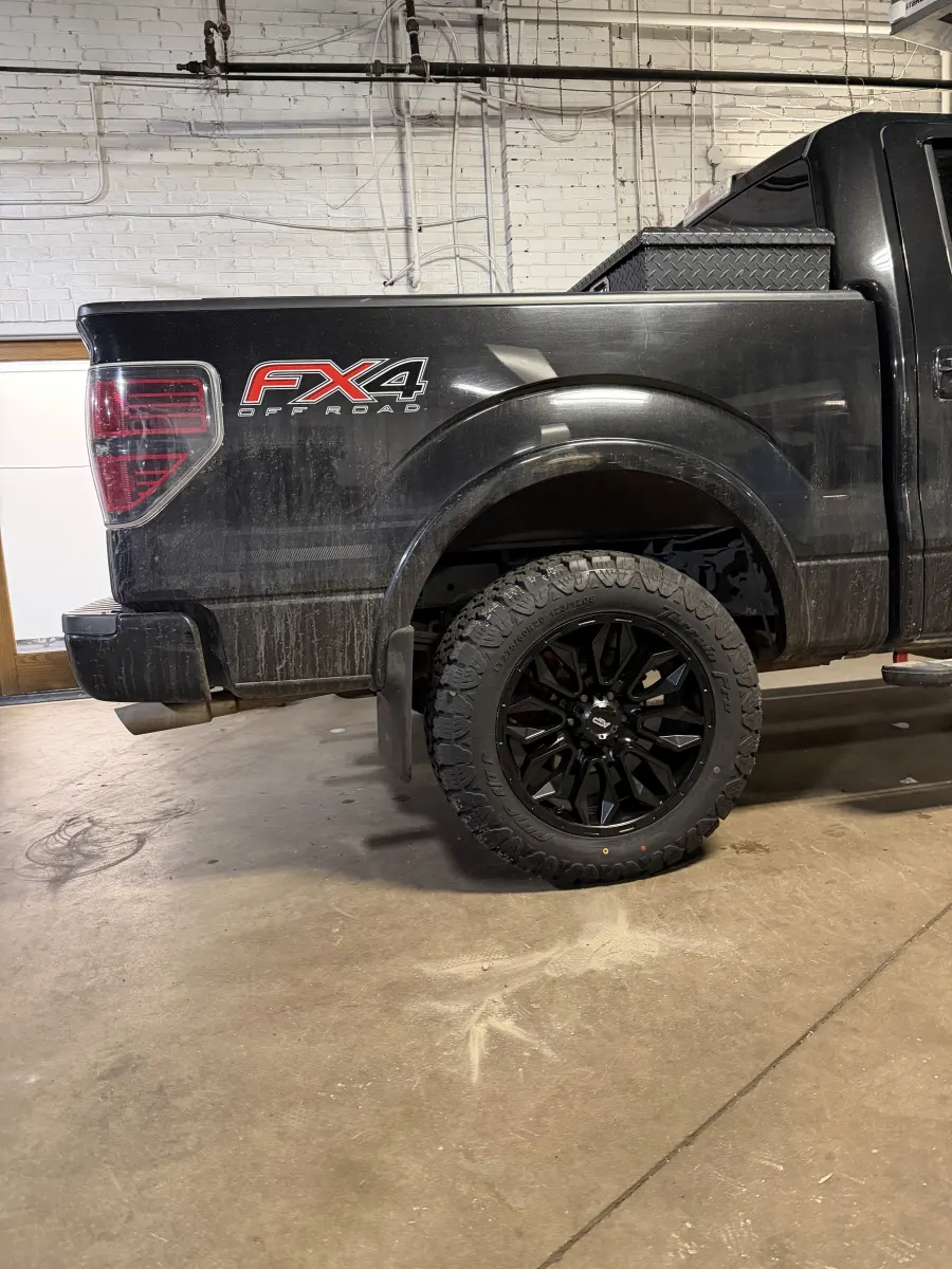 Black AGP HD304 on 2014 Ford F-150