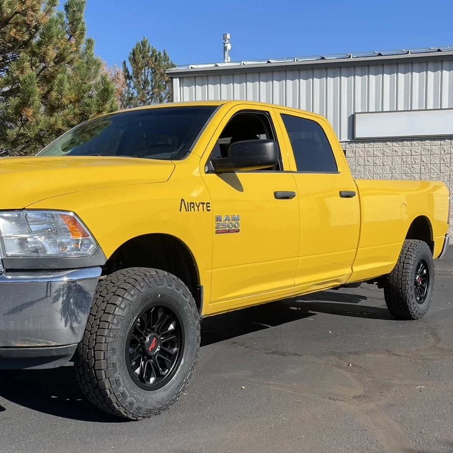 AGP HD304 Black Rim on 2015 RAM 2500