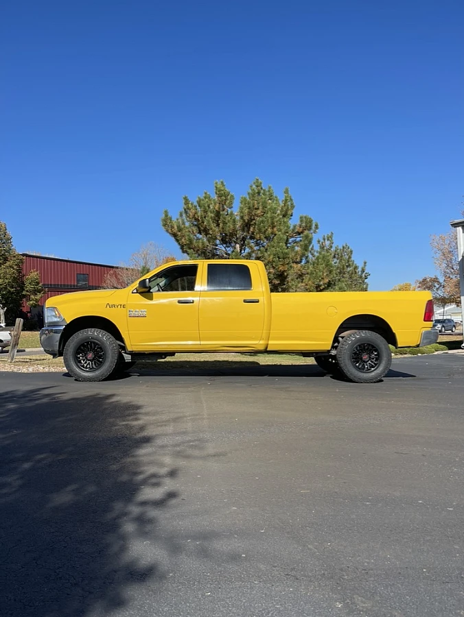 Black AGP HD304 on 2015 RAM 2500
