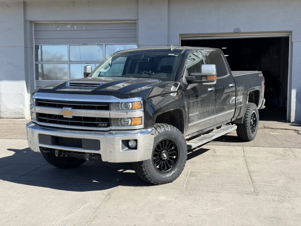 2017 Chevrolet Silverado 2500HD Running AGP HD304 Black