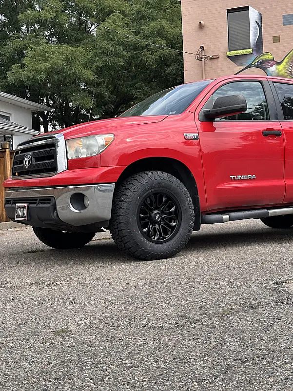 AGP HD304 Black Rim on 2018 Toyota Tundra