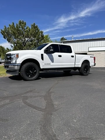 AGP HD304 Black on 2019 Ford F-250