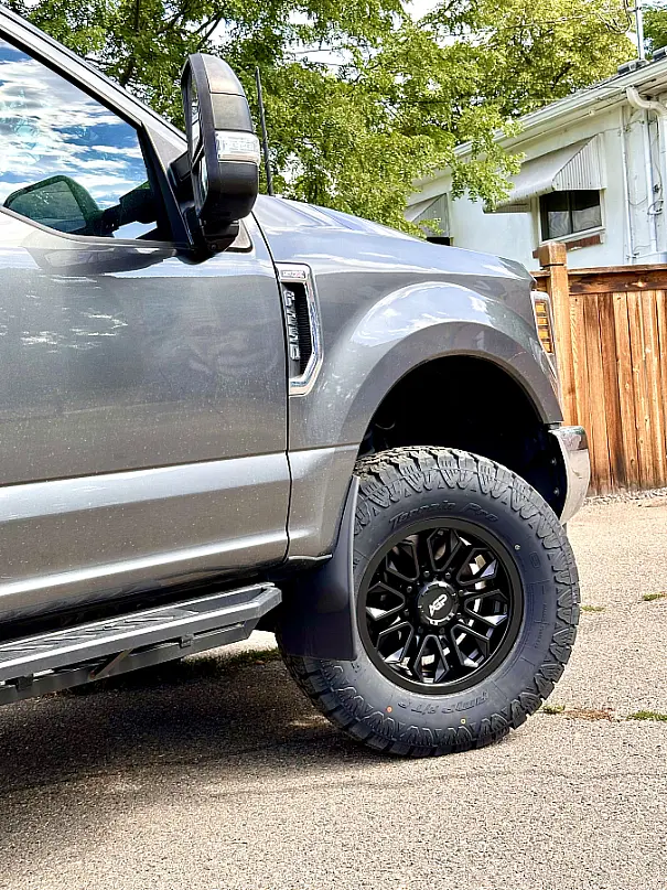 2020 Ford F-250 with Black AGP HD304 Rims