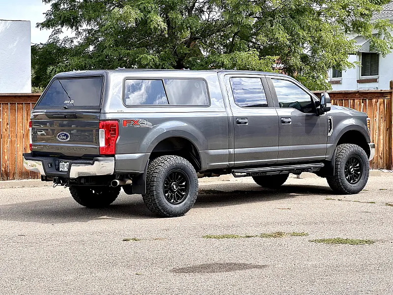 Black AGP HD304 on 2020 Ford F-250