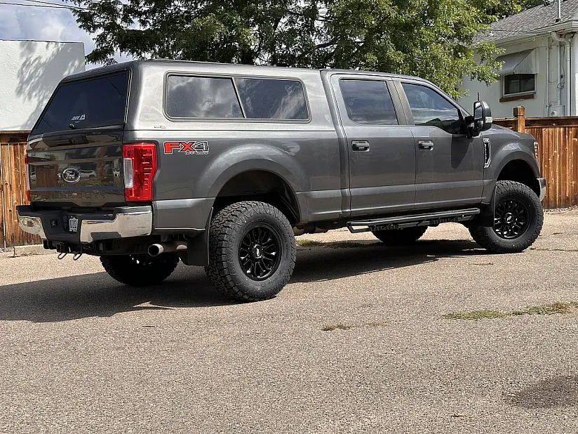2020 Ford F-250 Running AGP HD304 Black
