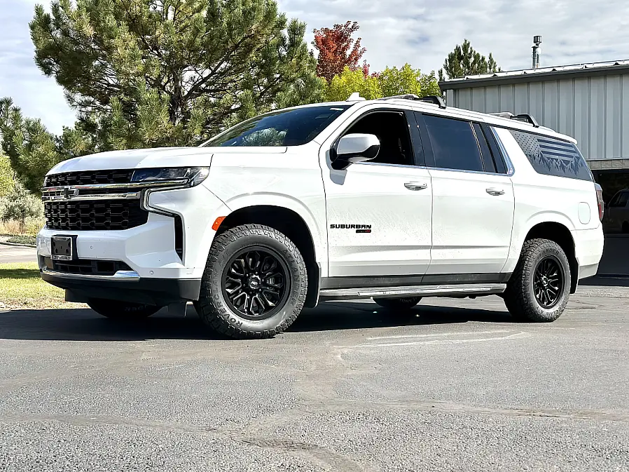 AGP HD304 Black on 2024 Chevrolet Suburban