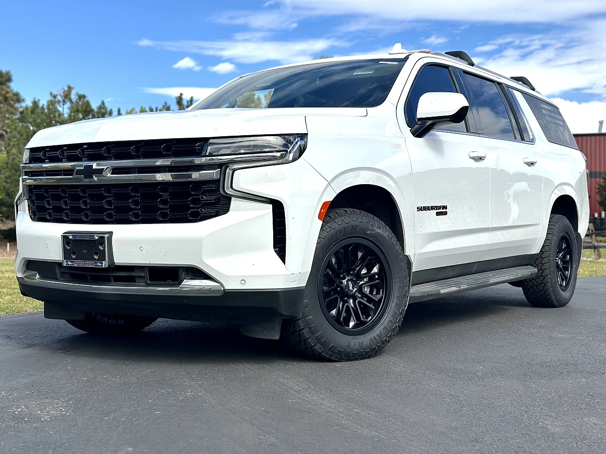 AGP HD304 Black Rim on 2024 Chevrolet Suburban