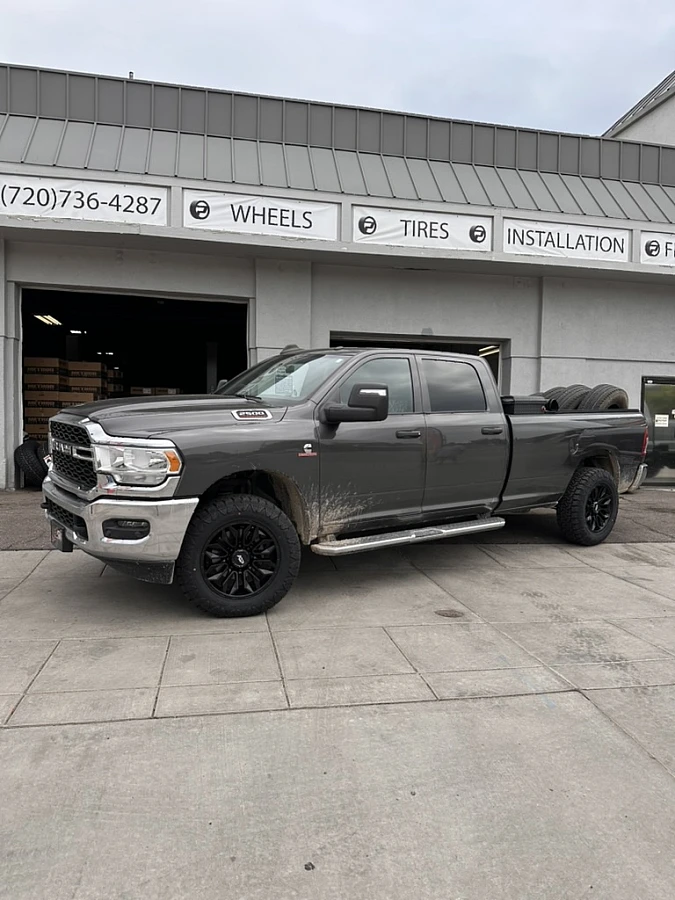 AGP HD304 Black on 2024 RAM 3500