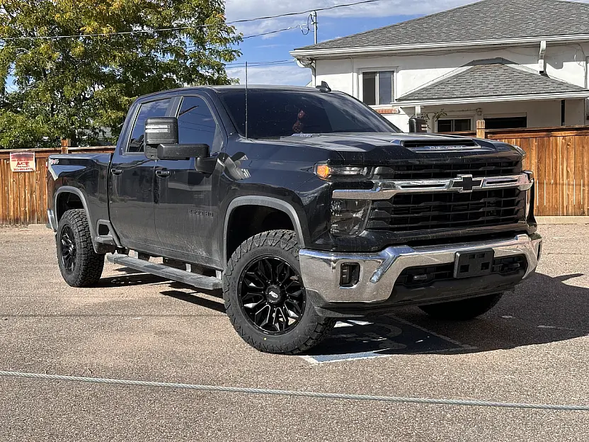 AGP HD304 Black Rim on 2025 Chevrolet Silverado 2500HD