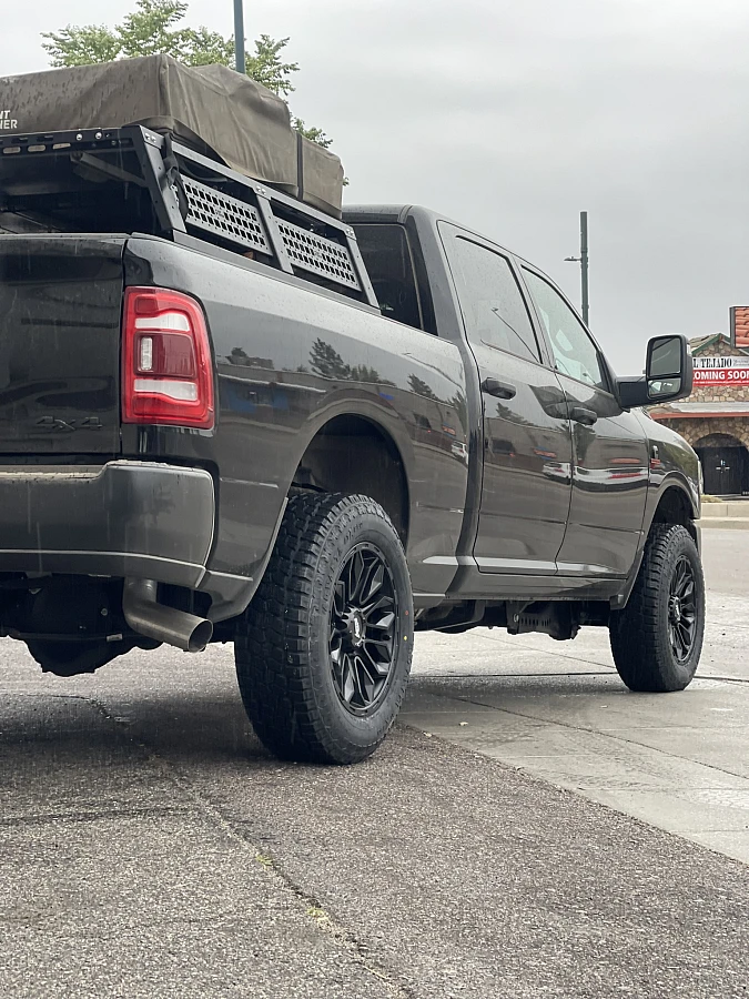 AGP HD304 Black Rim on 2025 RAM 2500