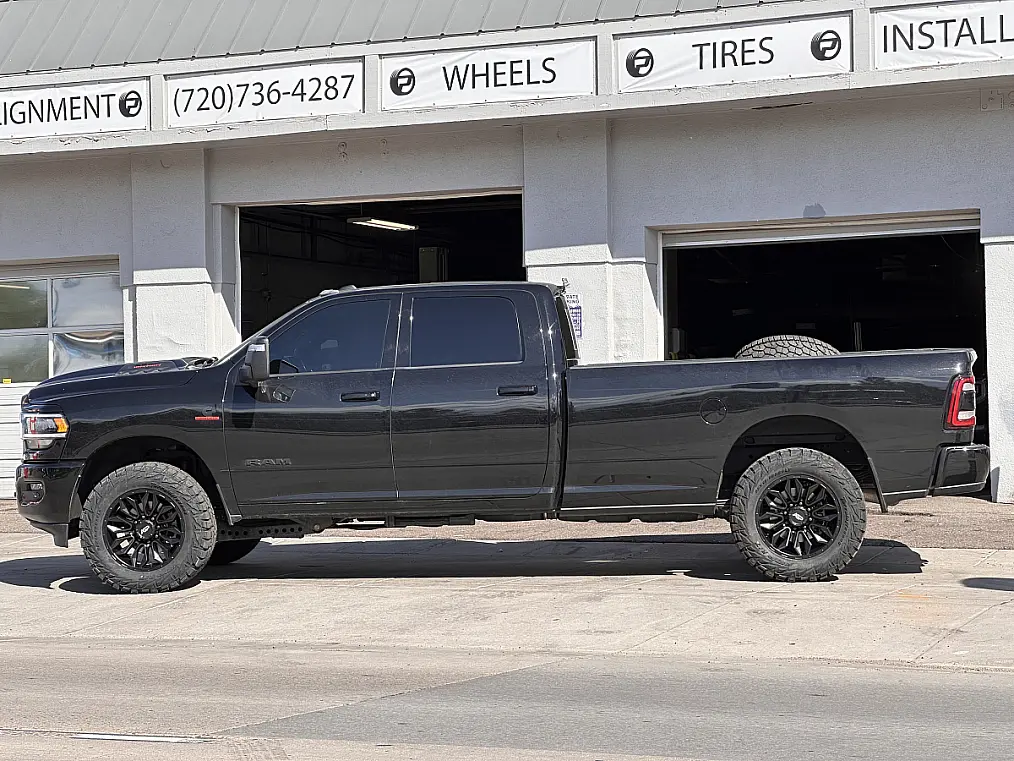 2025 RAM 3500 Running AGP HD304 Black