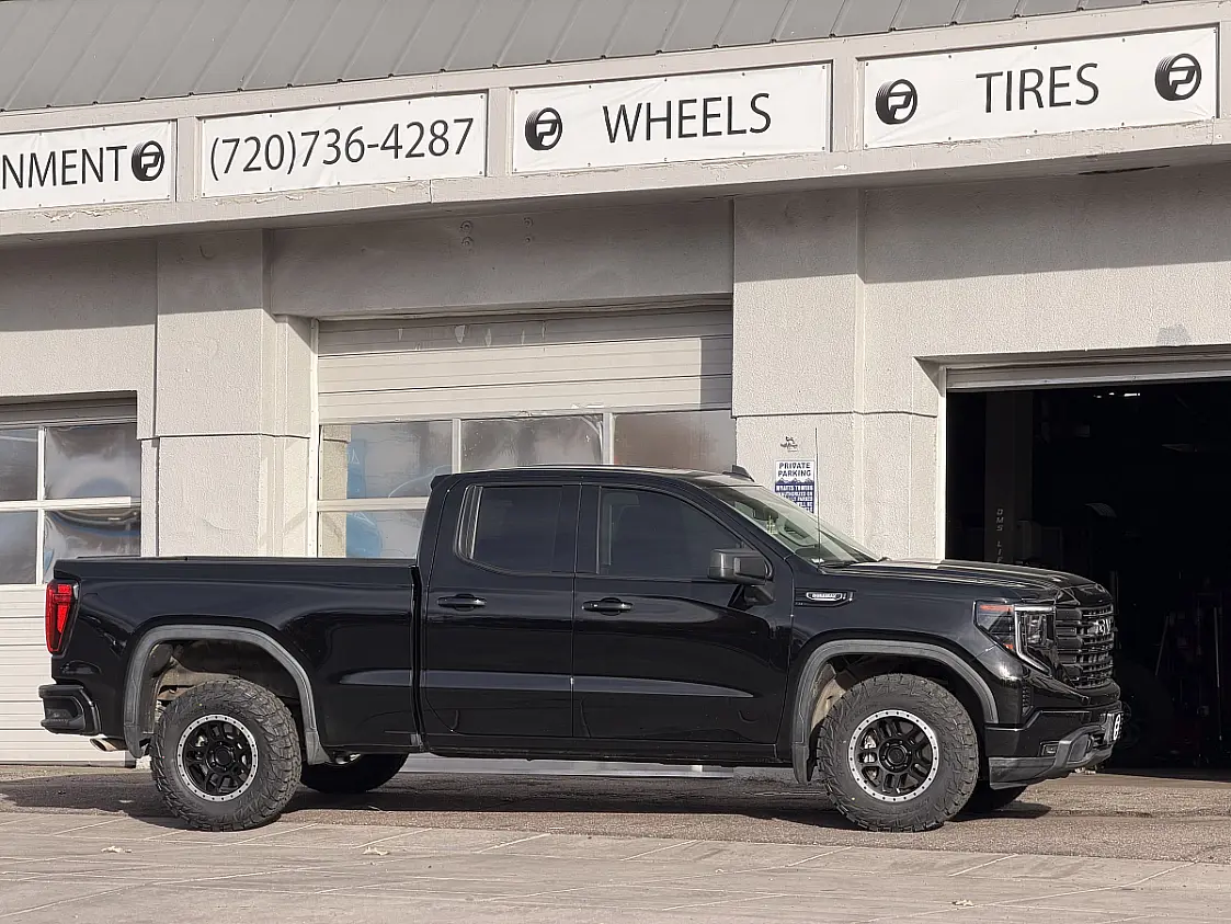 2026 GMC Sierra 1500 with Black and Polished AGP TRUX Rims