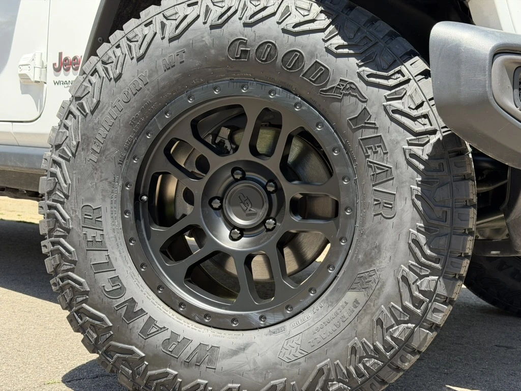 AGP Black TRUX Wheel on 2021 Jeep Wrangler
