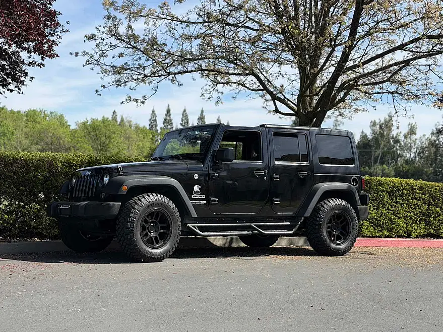 AGP TRUX Black on 2023 Jeep Wrangler