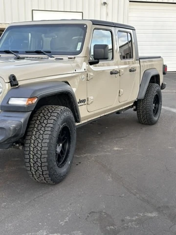 Black AGP TRUX on 2024 Jeep Gladiator