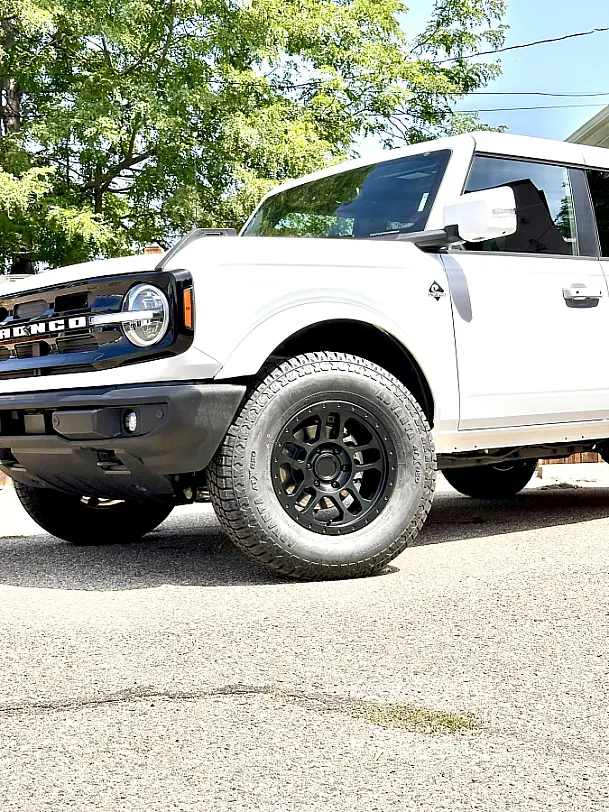 2025 Ford Bronco AGP TRUX Black Custom Wheels
