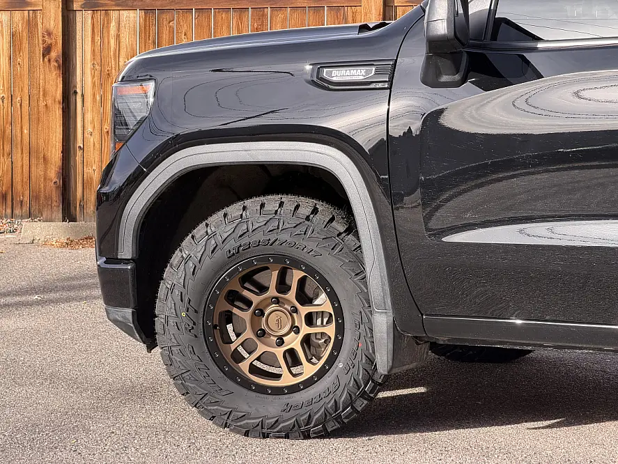 Bronze AGP TRUX on 2025 GMC Sierra 1500