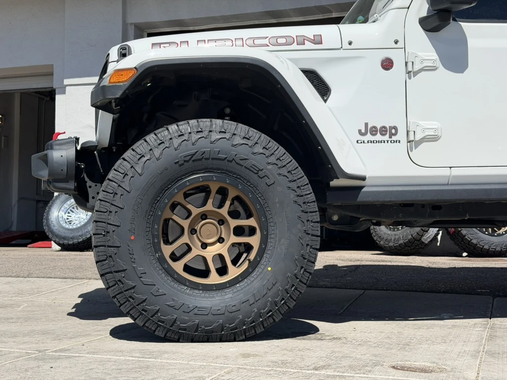 AGP TRUX Bronze on 2025 Jeep Gladiator