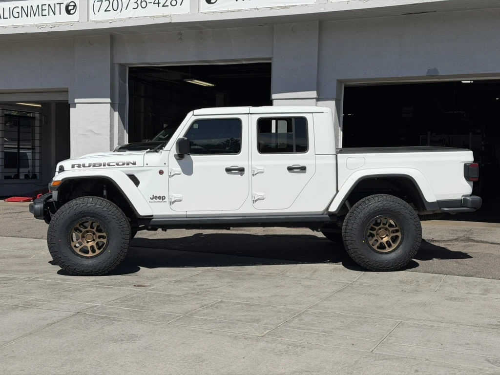 AGP TRUX Bronze Rim on 2025 Jeep Gladiator