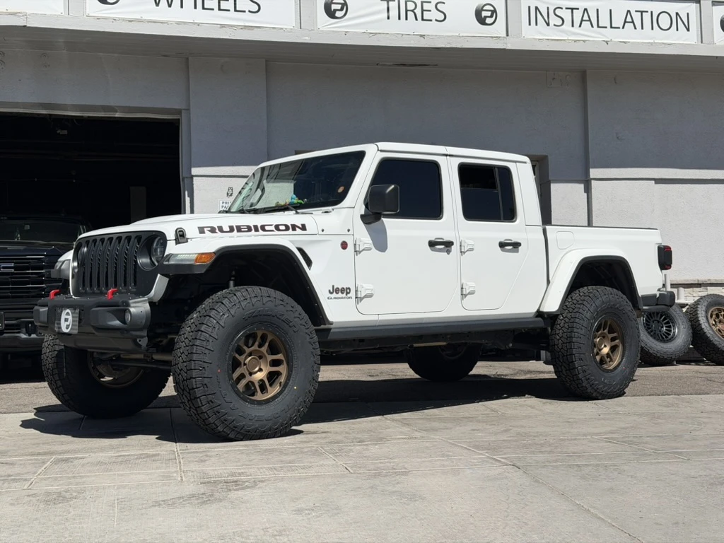 2025 Jeep Gladiator