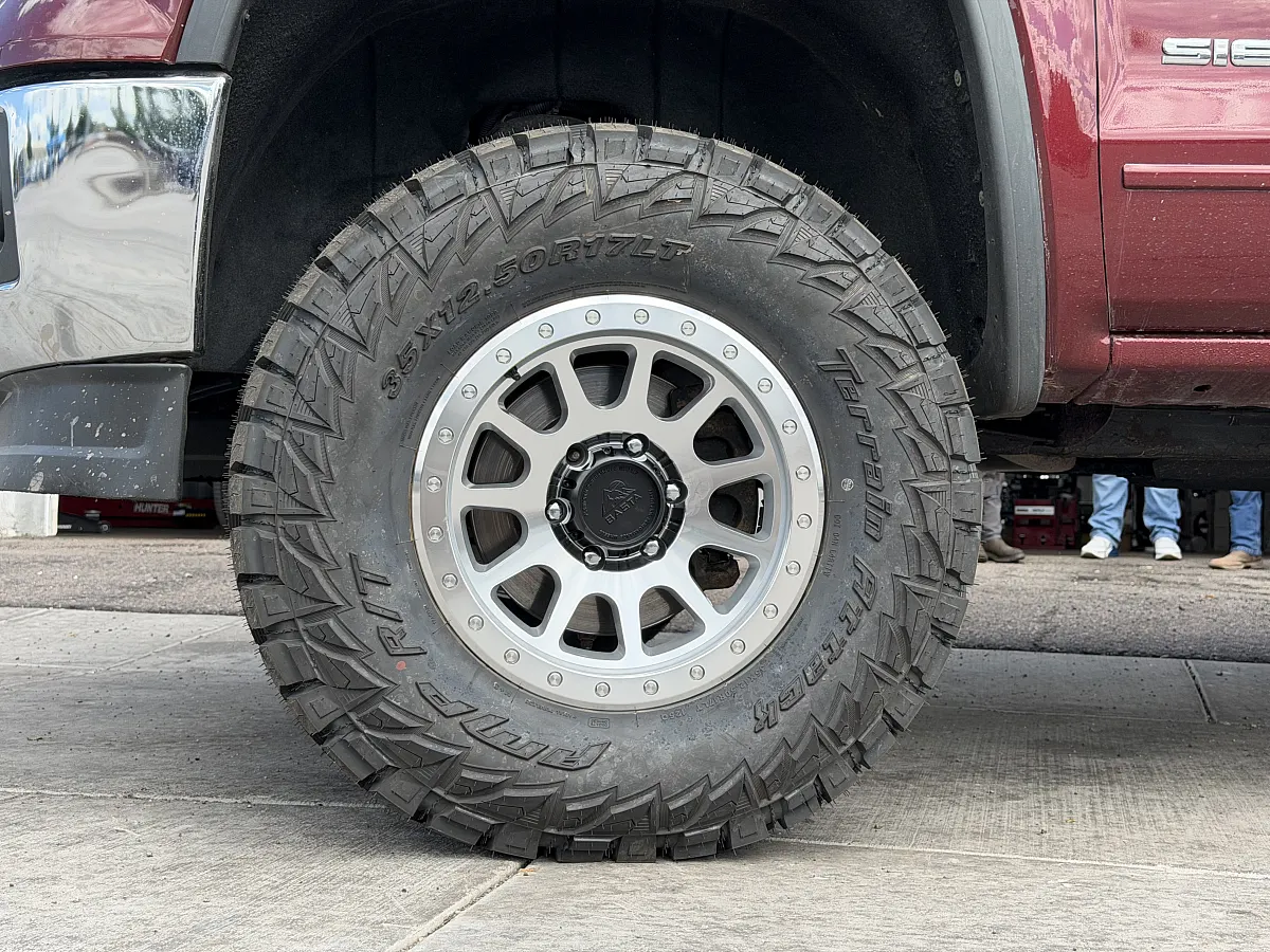 Polished Silver Basta RF1 Rim on 2014 GMC Sierra 1500