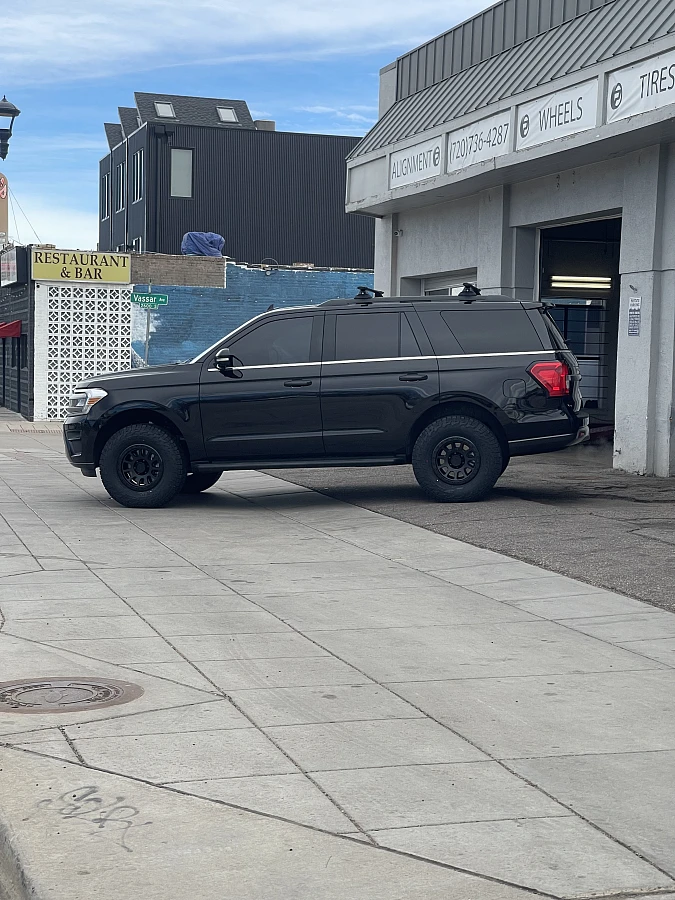 Basta RF1 Black on 2024 Ford Expedition