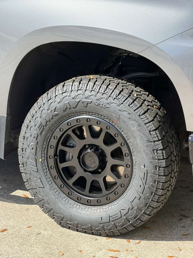 Basta RF1 Black Rim on 2025 Chevrolet Silverado 1500