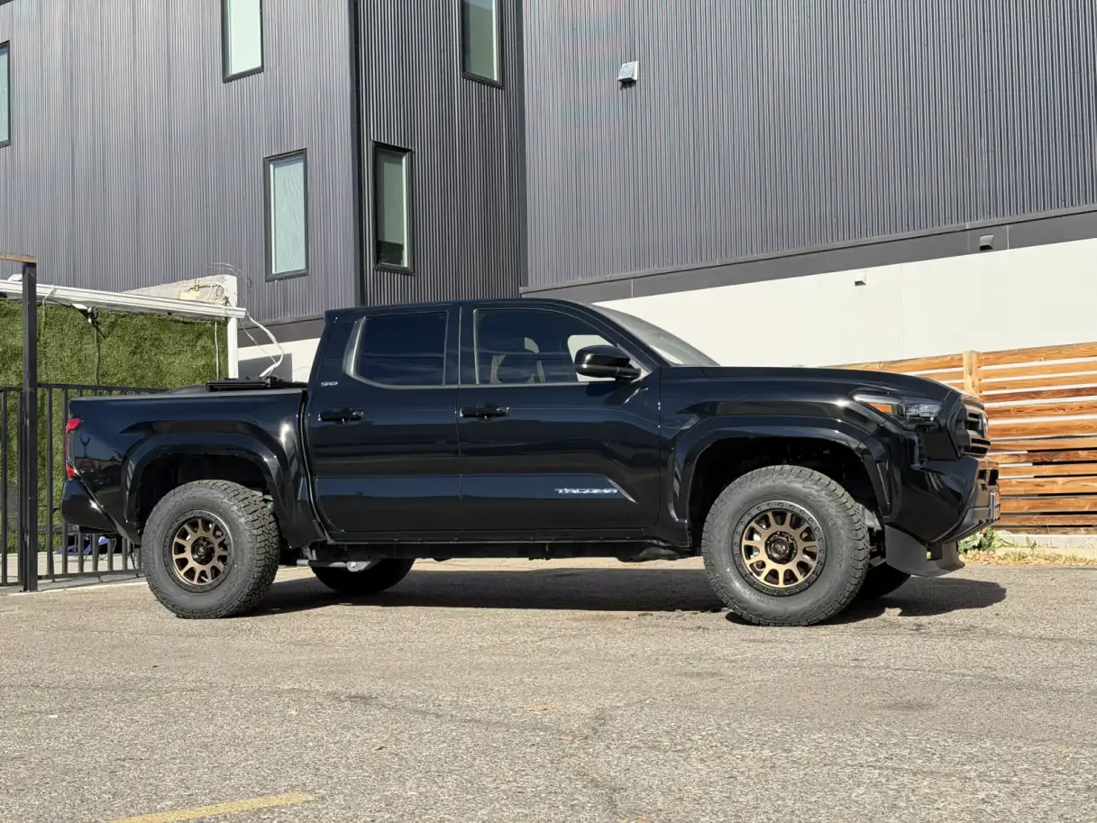 Bronze Basta RF1 on 2025 Toyota Tacoma
