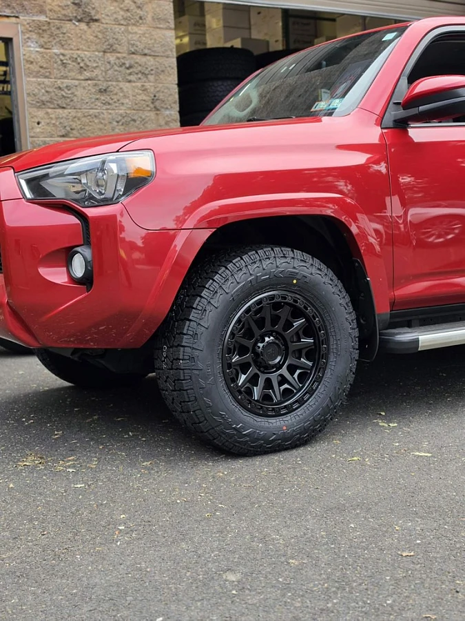 Basta RF2 Black Rim on 2022 Toyota 4Runner