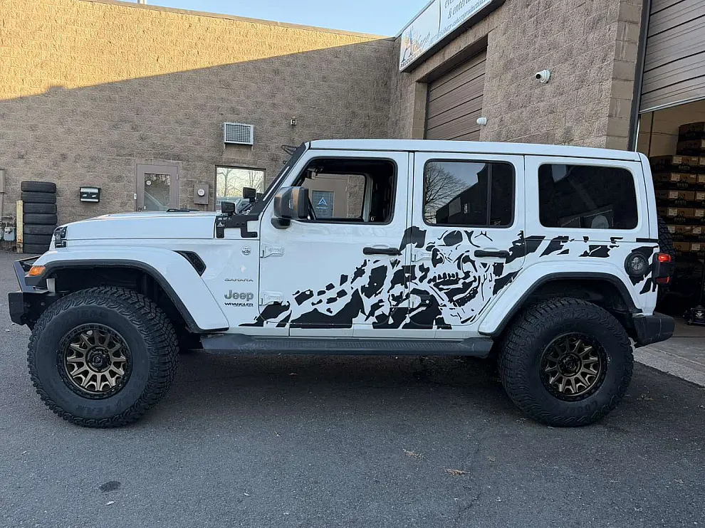 2025 Jeep Wrangler with Basta RF2 Bronze Wheels