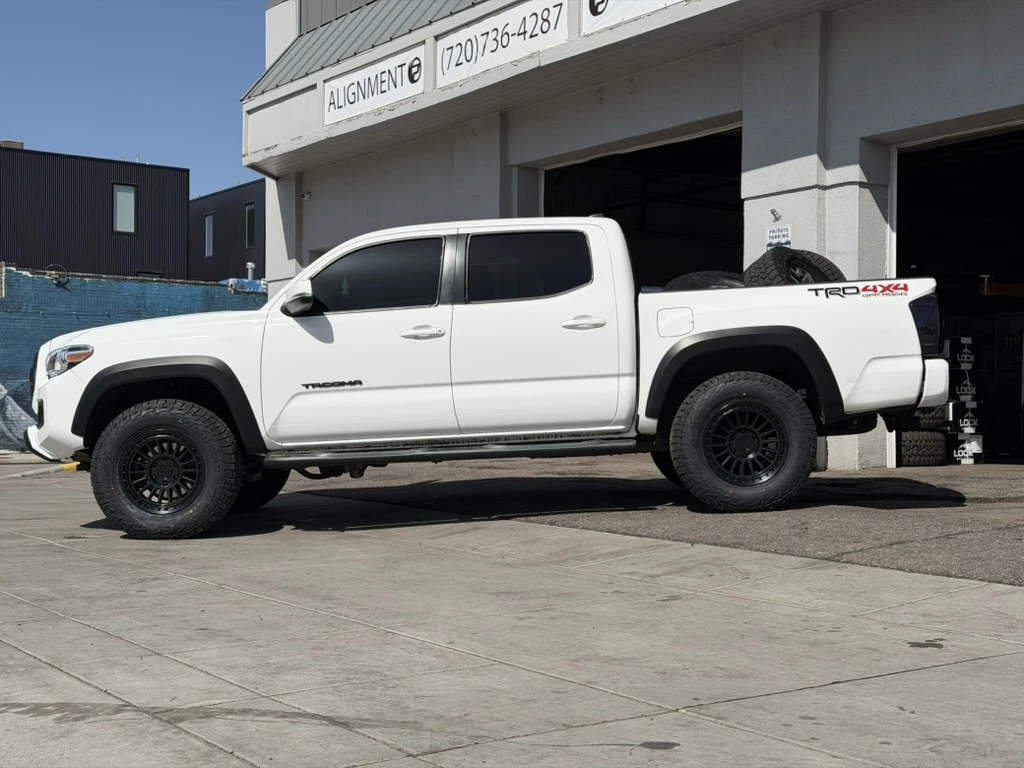 2022 Toyota Tacoma Running Basta RF3 Black