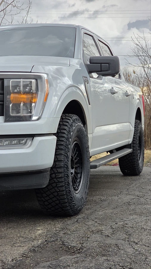 Black Basta RF3 on 2026 Ford F-150