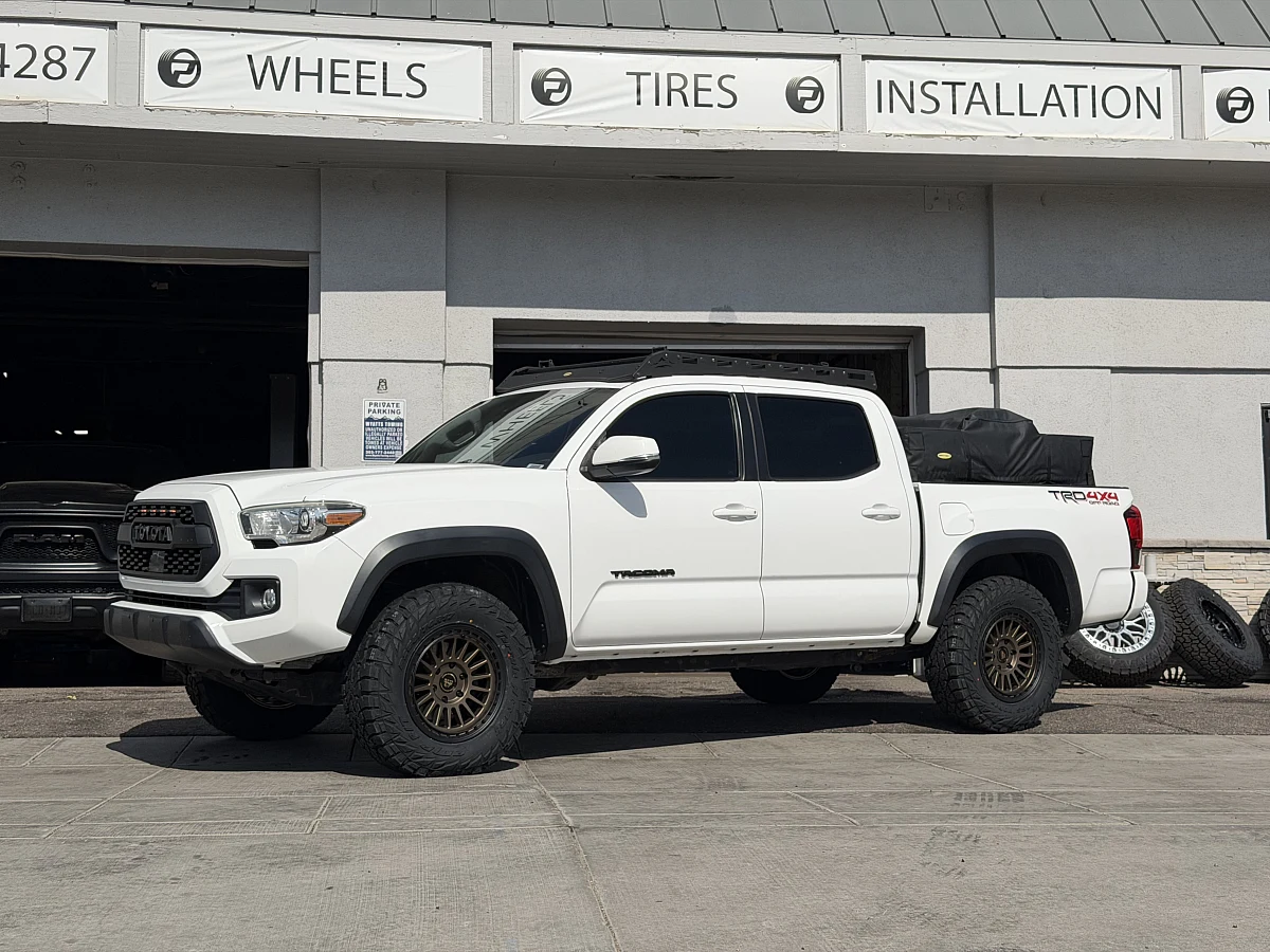 2022 Toyota Tacoma Equipped with Basta RF3 Bronze