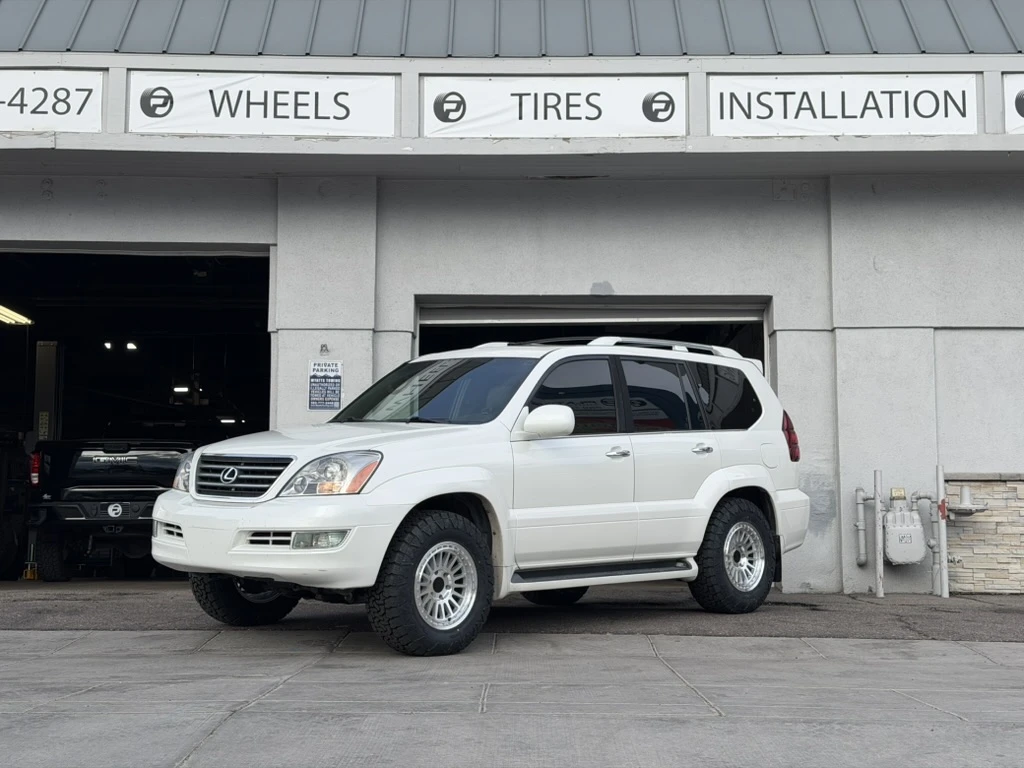 Basta RF3 Polished Silver Rim on 2016 Lexus GX