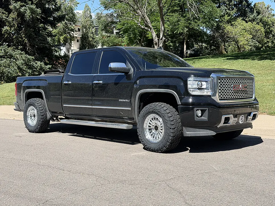 2017 GMC Sierra 1500 with Polished Silver Basta RF3 Rims
