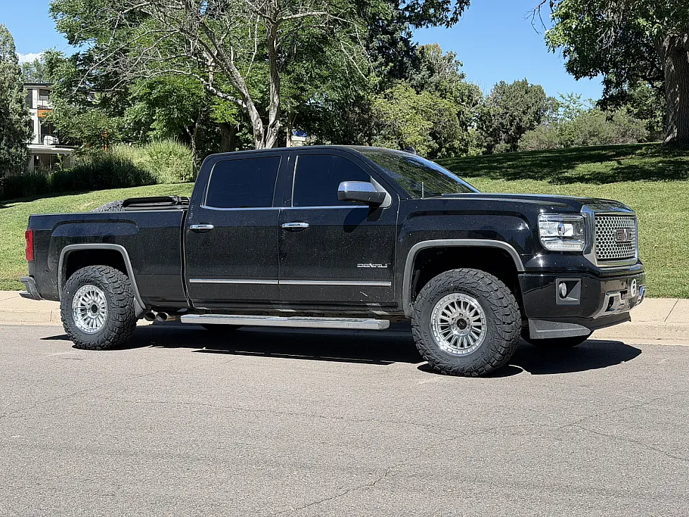 Basta RF3 Polished Silver Aftermarket Wheel on 2017 GMC Sierra 1500