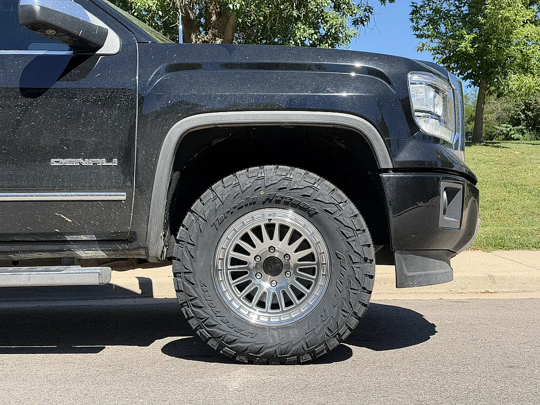 Basta RF3 Polished Silver Rim on 2017 GMC Sierra 1500
