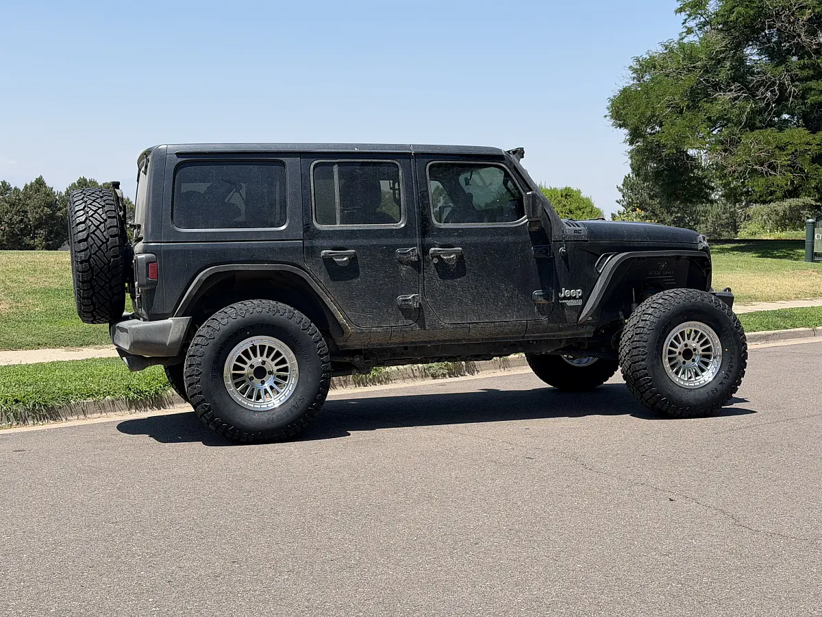 2020 Jeep Wrangler with Basta RF3 Polished Silver Rims