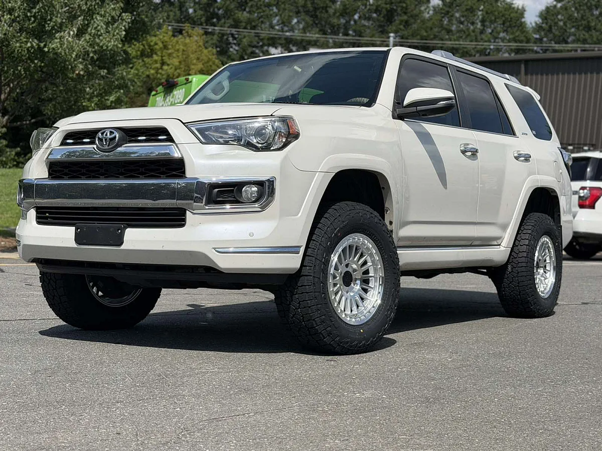2022 Toyota 4Runner Basta RF3 Polished Silver Wheel