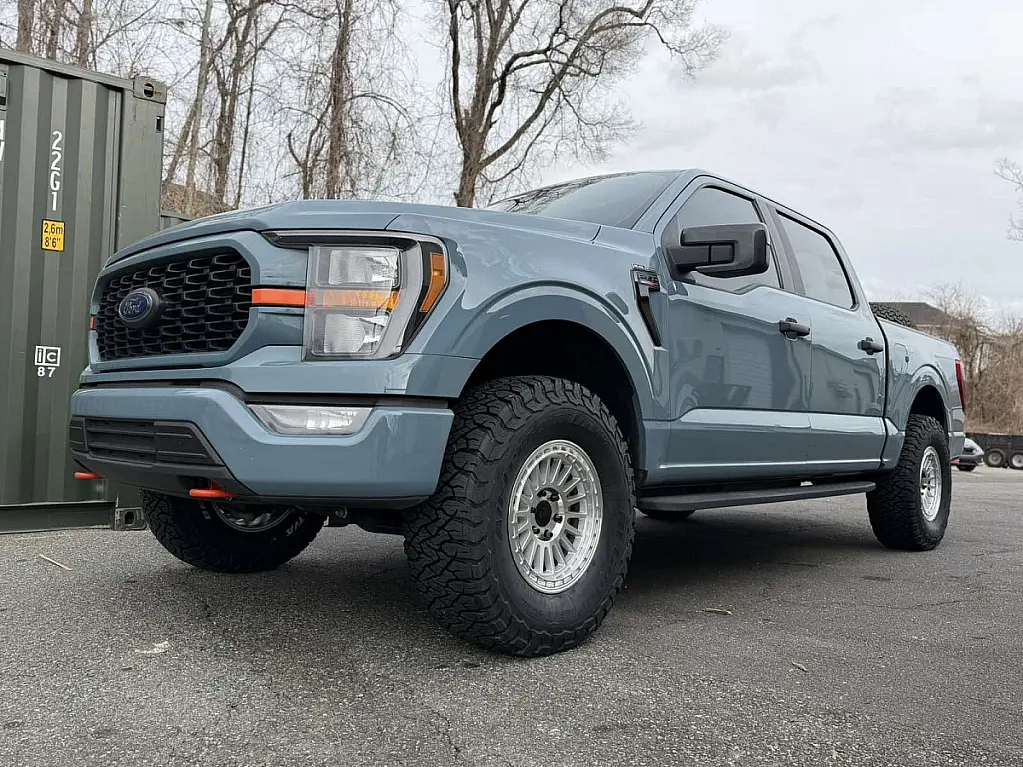 2025 Ford F-150 with Basta RF3 Polished Silver Rims