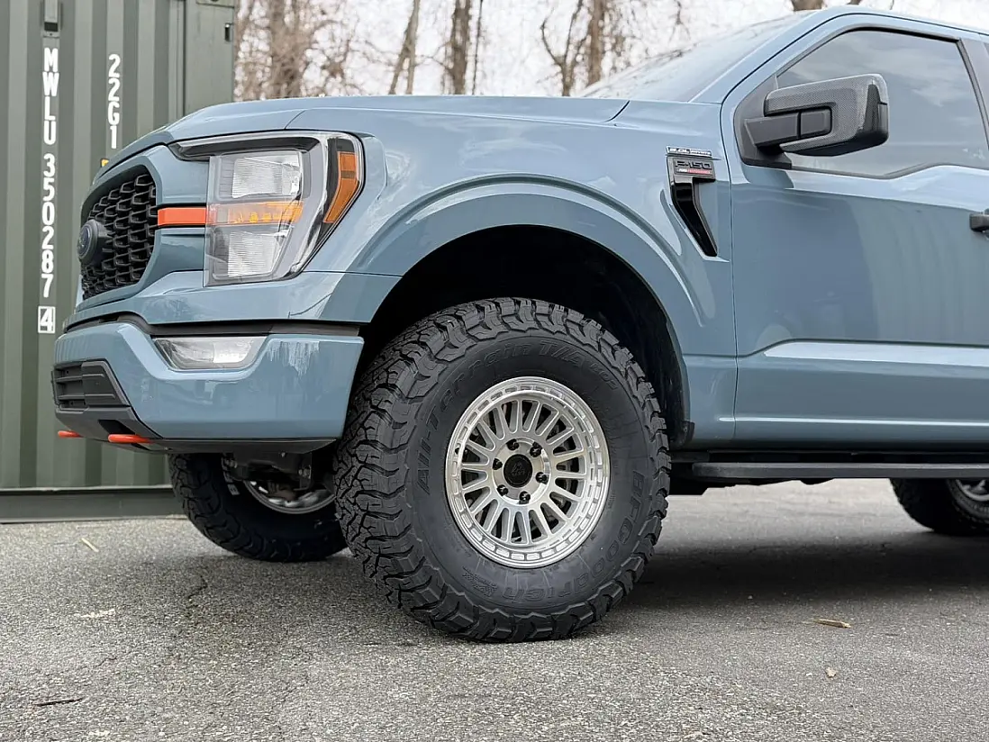 Polished Silver Basta RF3 on 2025 Ford F-150