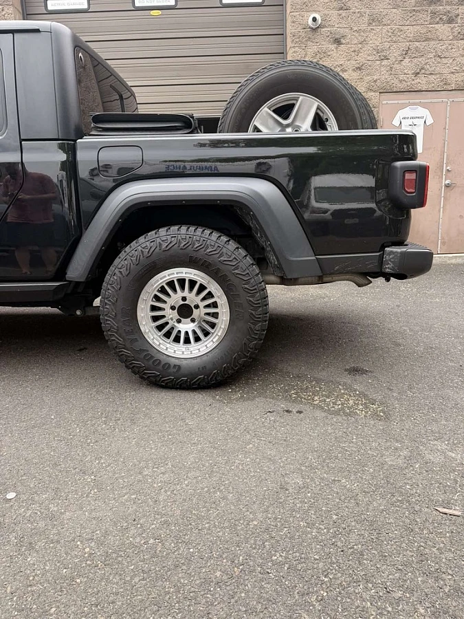 2025 Jeep Gladiator with Basta RF3 Polished Silver Rims