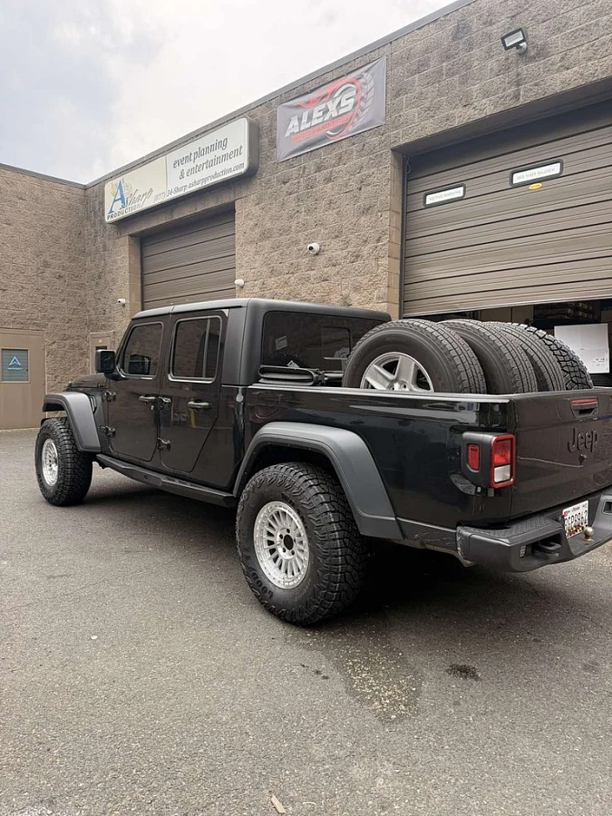 Basta RF3 Polished Silver Rim on 2025 Jeep Gladiator