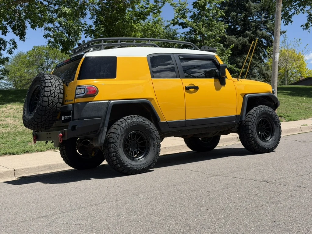 Black Lock Off-Road Baja on 2012 Toyota FJ Cruiser
