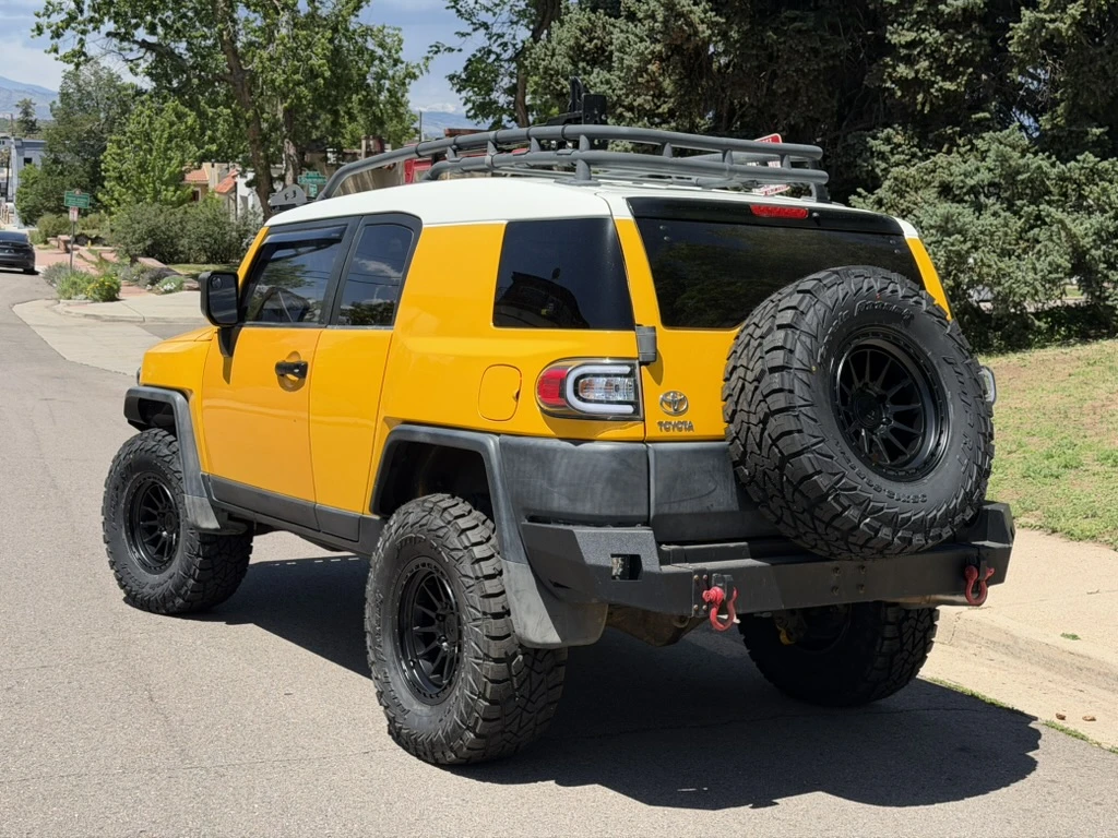 Lock Off-Road Baja Wheels in Black for 2012 Toyota FJ Cruiser