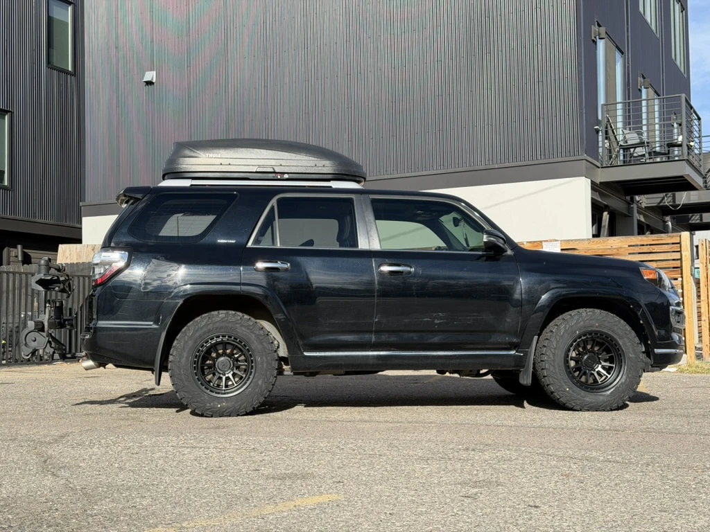 Black Lock Off-Road Baja on 2019 Toyota 4Runner